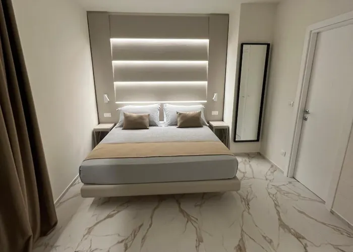 2 게스트하우스 4*