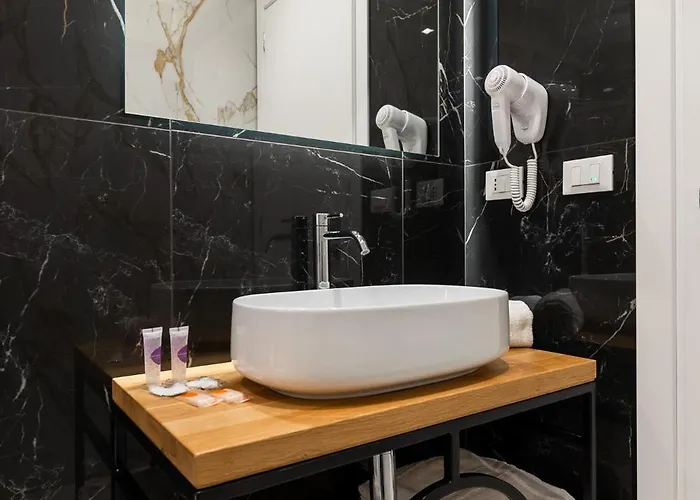 게스트하우스 2 4*